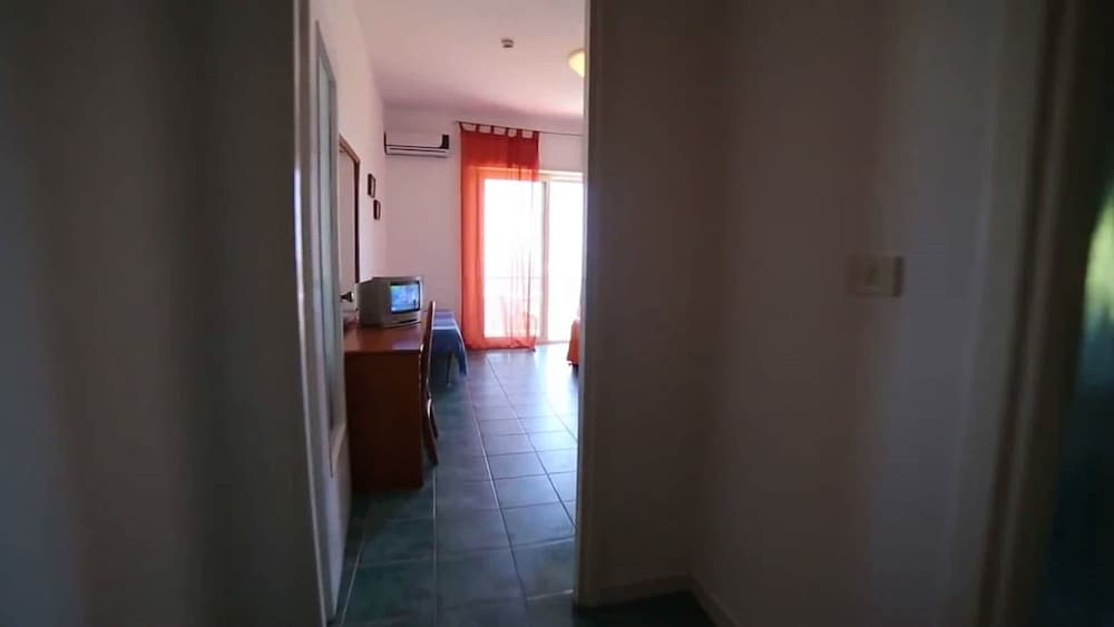 Hotel Punta Licosa