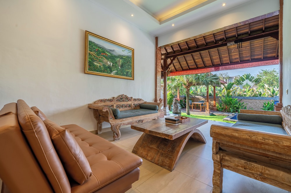 Nelayan Home Villa