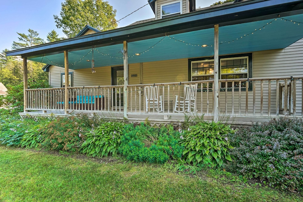 Londonderry Retreat ~ 3 Mi to Lowell Lake! view 5
