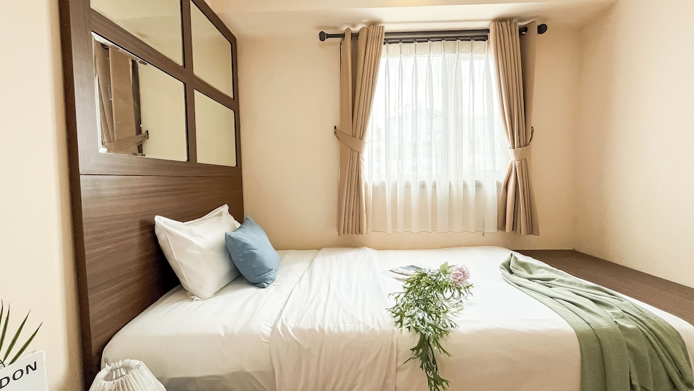 Good Deal 2Br Apartment At The Wave Kuningan