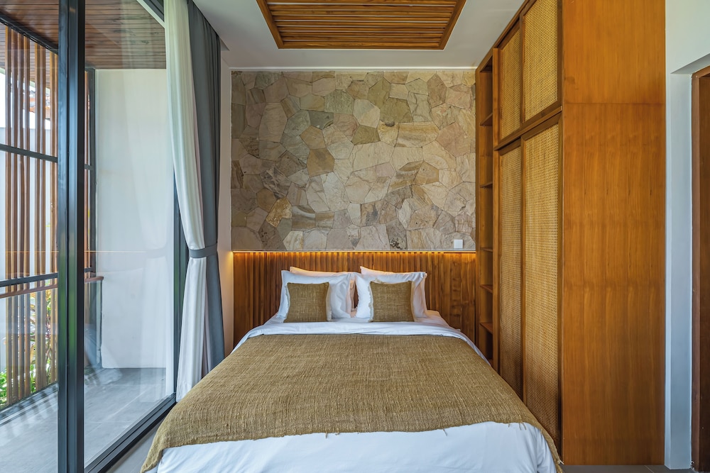 Villa Bedawang - 4BR Villa Seminyak
