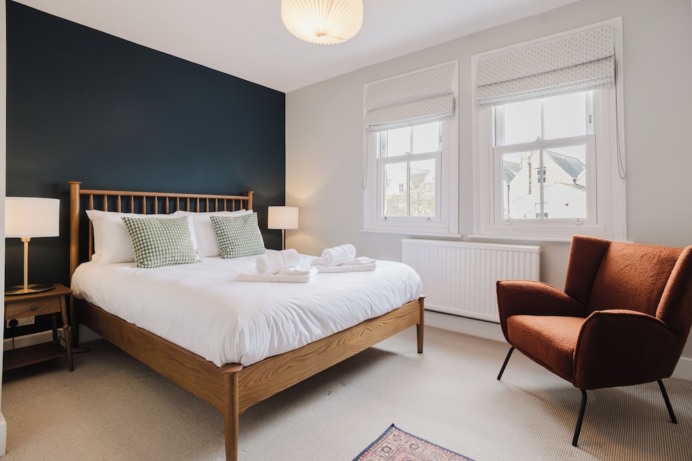 Stunning 3 Bedroom Oxford Retreat