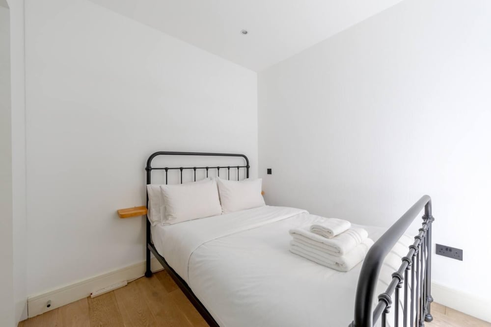 Charming & Stylish 1BD Flat - Bethnal Green