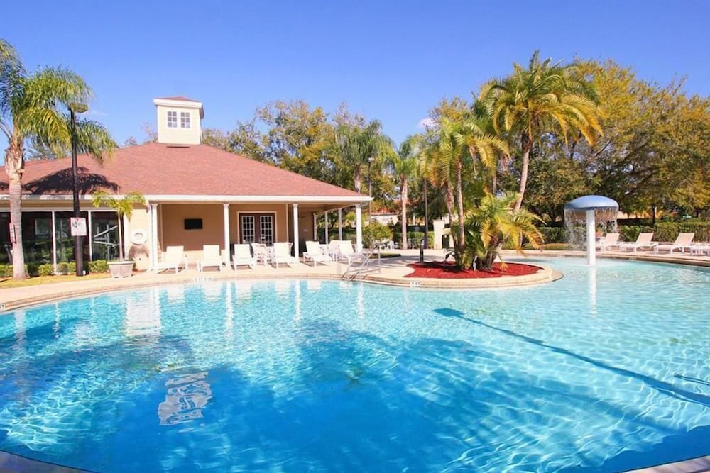 Villa Rios Camilo - Lucaya Village - Image 2