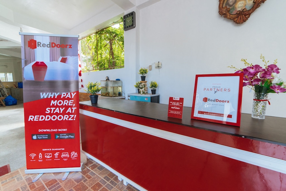 RedDoorz @ Pag Asa Rawis Legazpi - Image 4