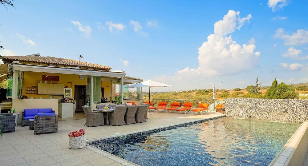 Stunning 3 bedroom villa 'JZ02' with private pool, beautiful interiors, communal pool and resort facilities, Zephyros Village, Aphrodite Hills