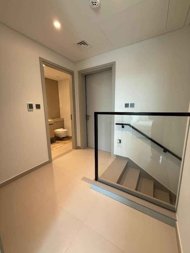 Elegant Stay in Ranches Villa