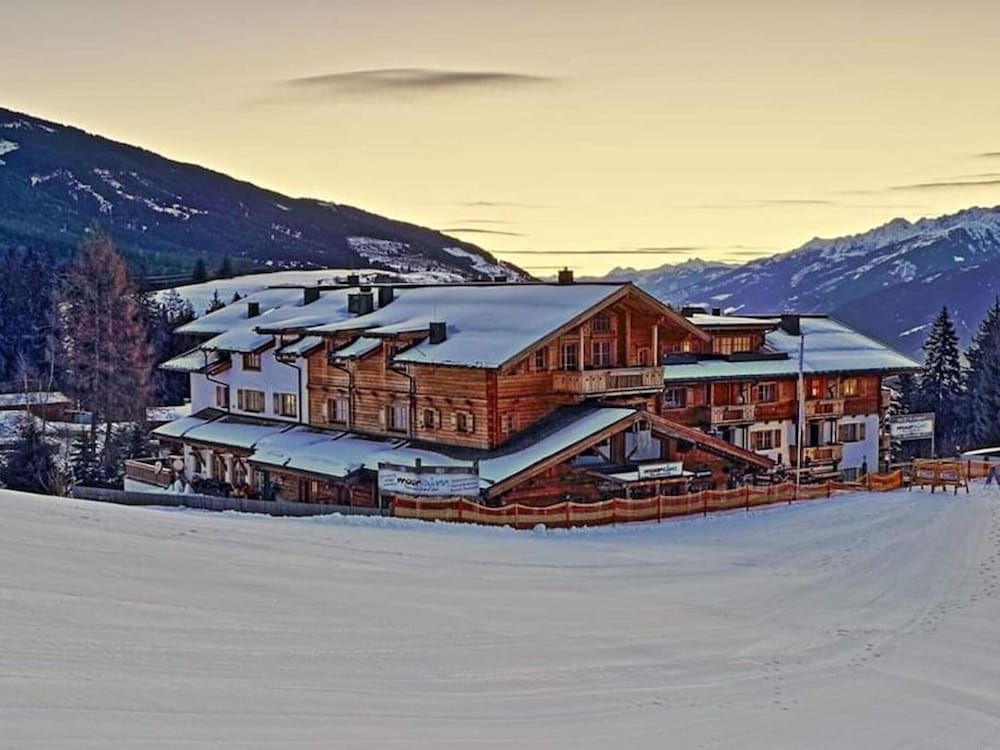 Apartment With Sauna Right on the ski Slope