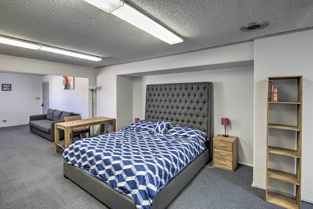 Apartment ~ 12 Mi From Hualapai Mountain Park
