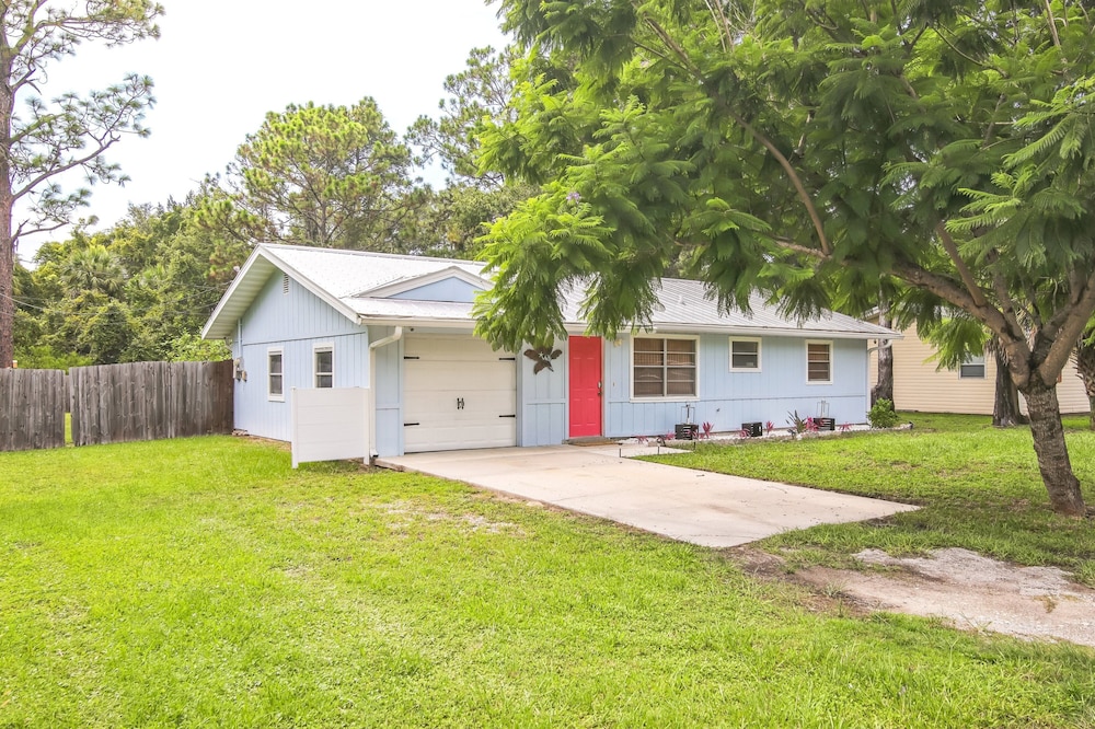 Crystal Blue Haven 3 Bedroom Cottage