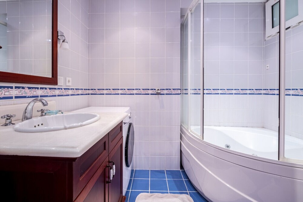 Cozy Flat Near Bagdat Street in Suadiye