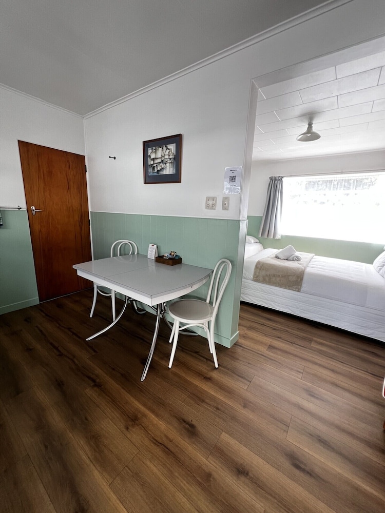 Bings Motel