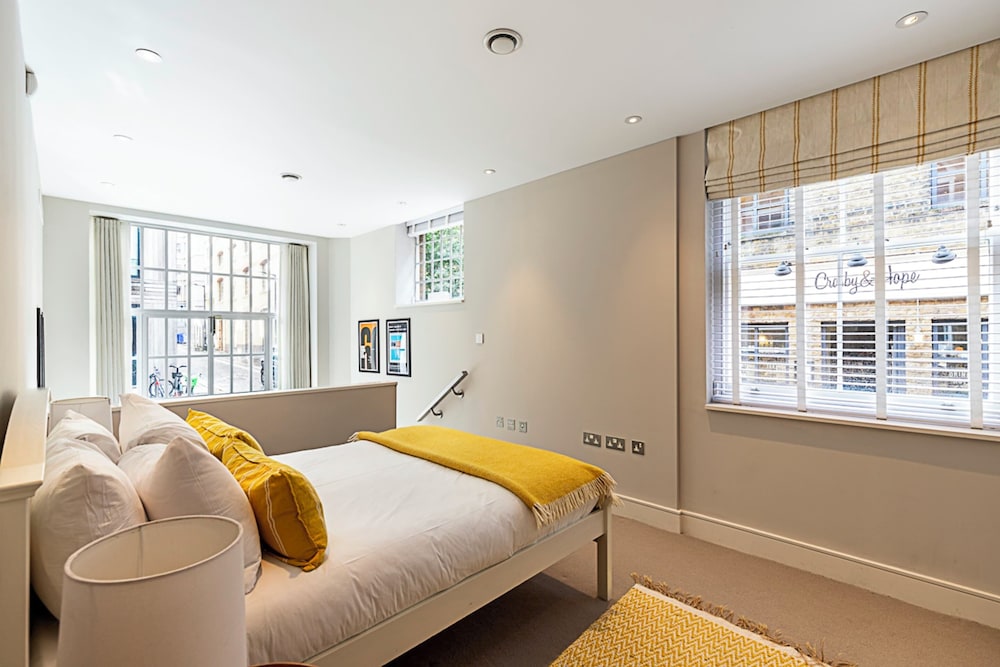 Pepys House: A Modern Touch of History