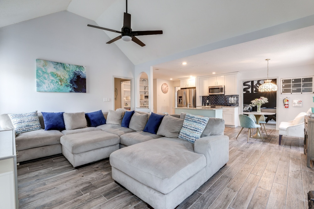 Family-friendly Stockbridge Home By Amphitheater! view 2
