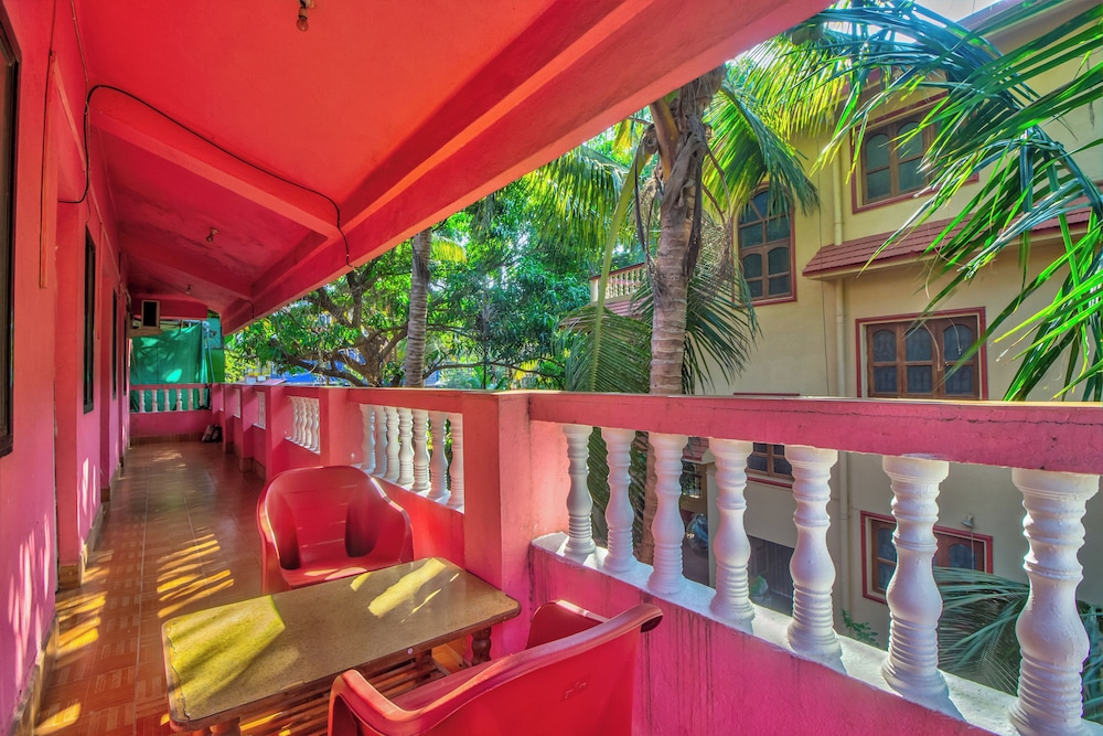 Jacks Calangute place