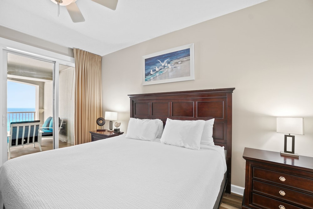 Grand Panama Beach Resort by Panhandle Getaways
