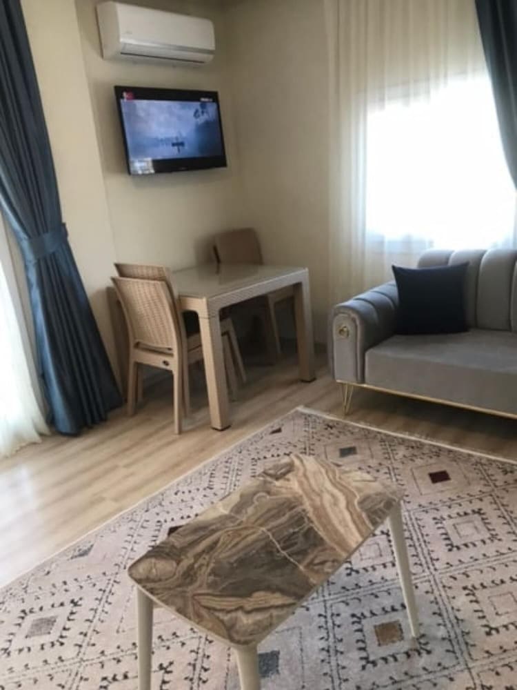 Fully Furnished Flat Close to the Sea in Karaburun view 4