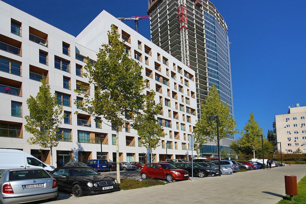 ShortStayPoland Kolejowa - B10