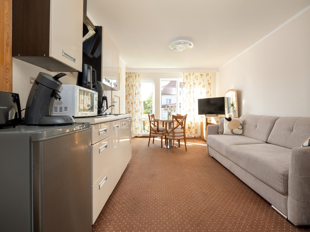 Comfortable Holiday Studio, Breakfast Included