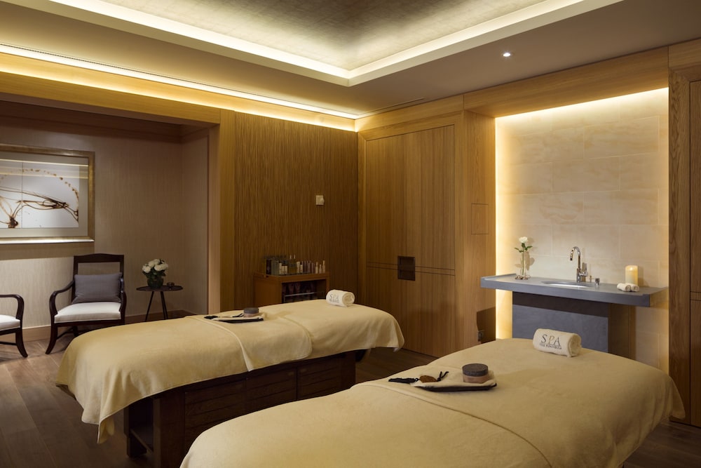 The Peninsula Paris