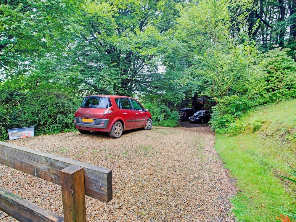 Shepherds Hut Near Exmoor National Park view 3