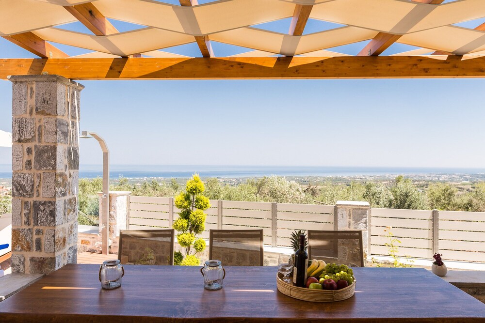 Family Kantifes Villa w Private Pool sea View view 3