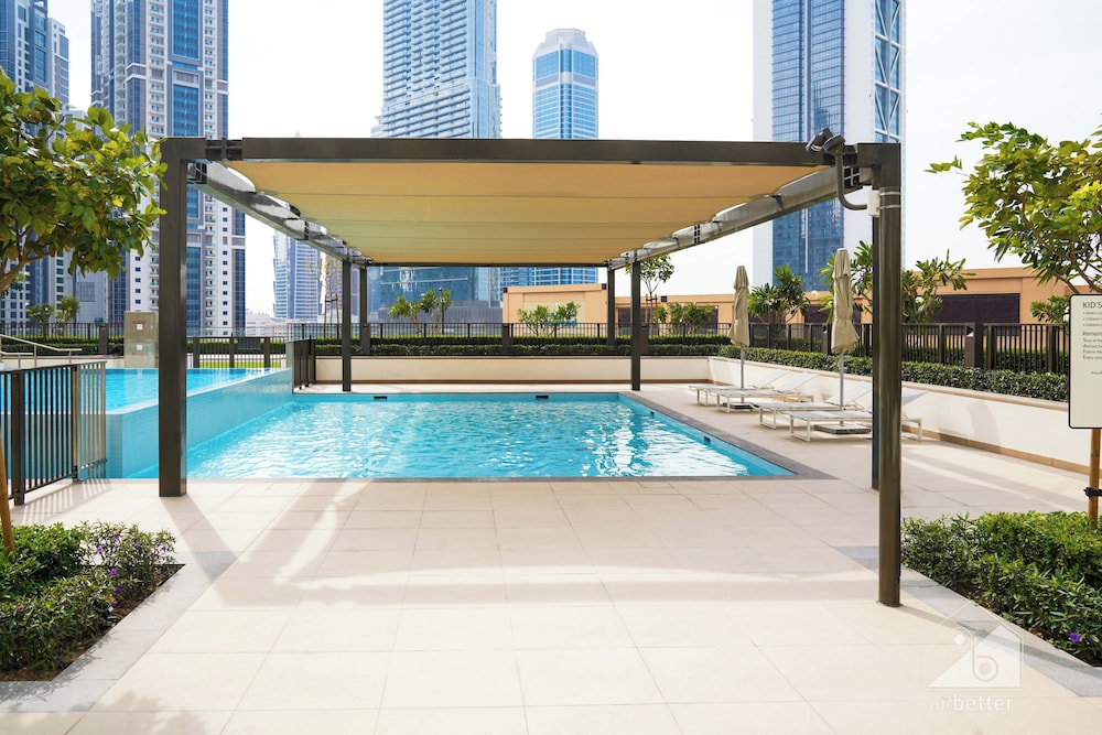 Burj Crown Luxury 3bedroom Balcony & View