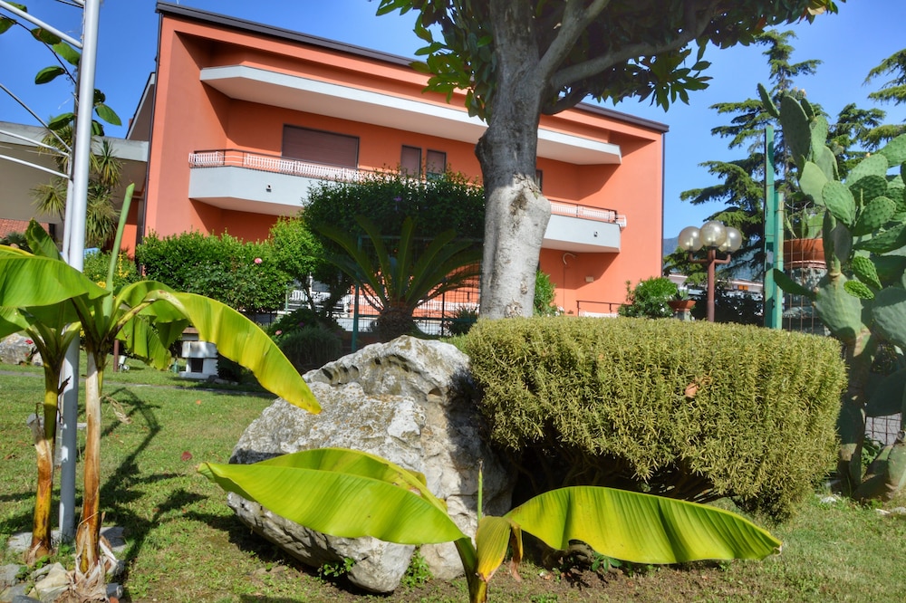 Villa Romana Relax Suites