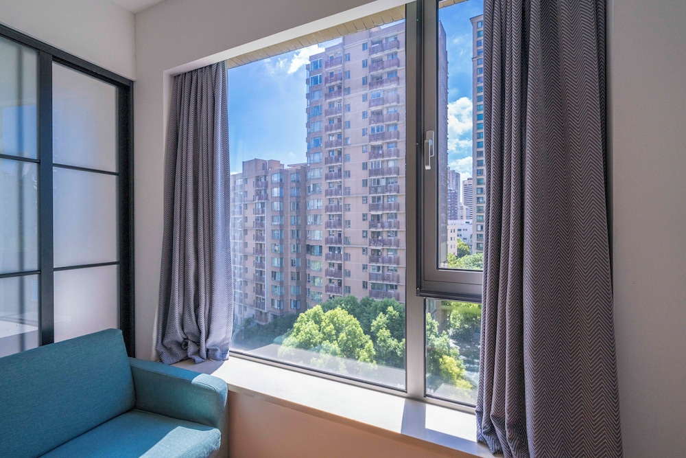 Tyms Modern1BR 1BA Apt Near Metro 1 9 11