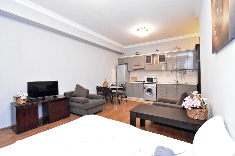 Apartment on Argishti street