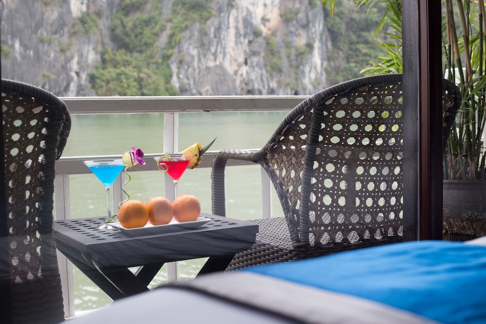 Verdure Lotus Grandeur Cruise on Ha Long Bay - Image 1