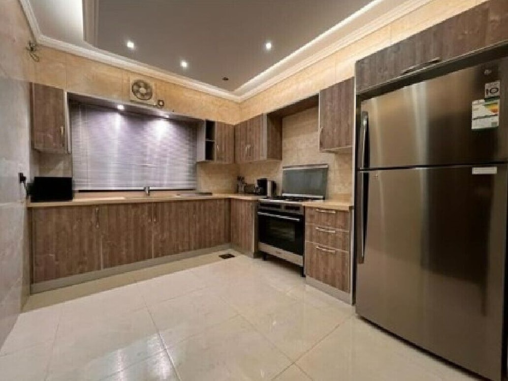 Hometel Khozama Jed