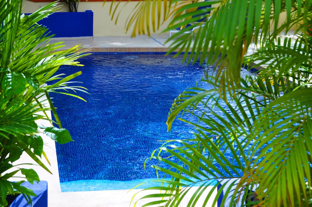 Hotel Alkamar - Image 1