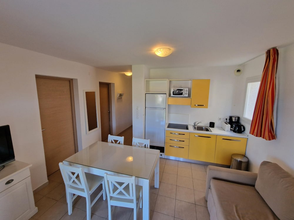 T3 R Sidence Piscine Casa d Orinaju H57