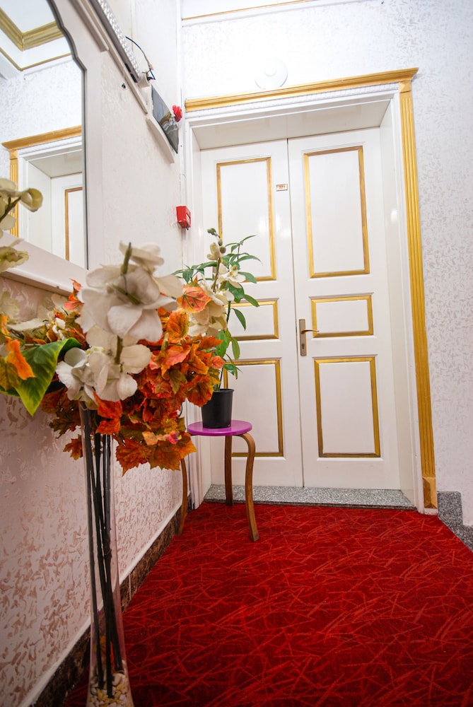 Alhambra Apart Otel - Image 83