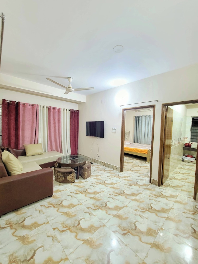 Full Two Bed Apartment in Dhaka