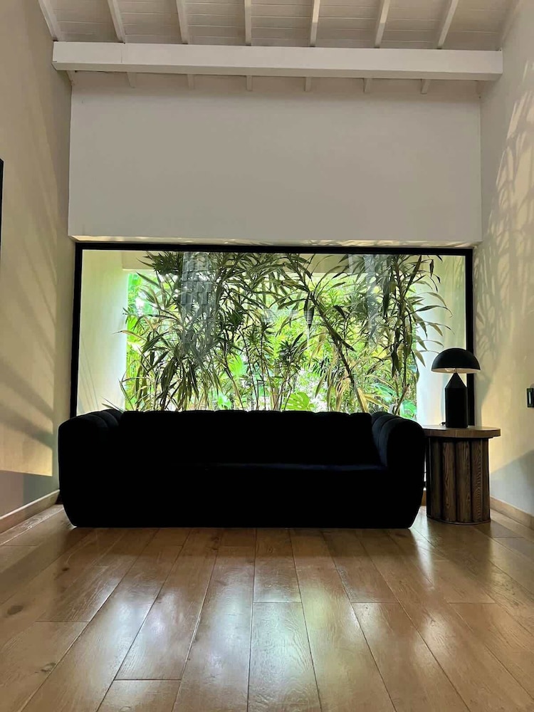 Amazing 6BR Oasis in Poblado MDE