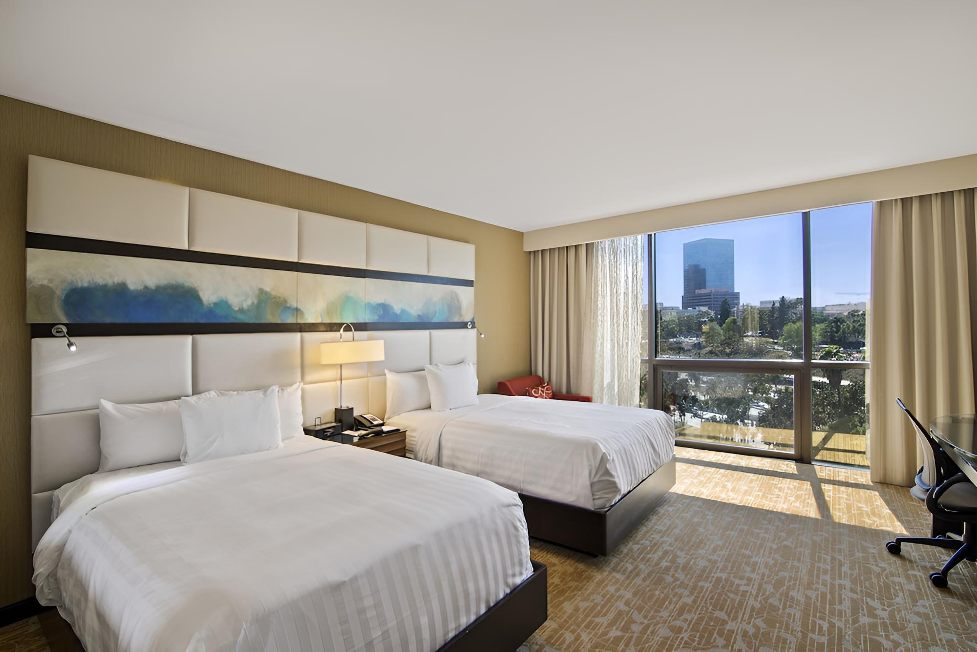 The LA Grand Hotel Downtown - Image 2