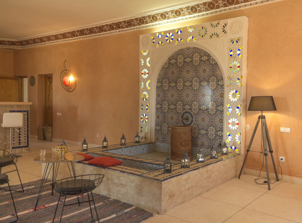 Riad Beloiseau