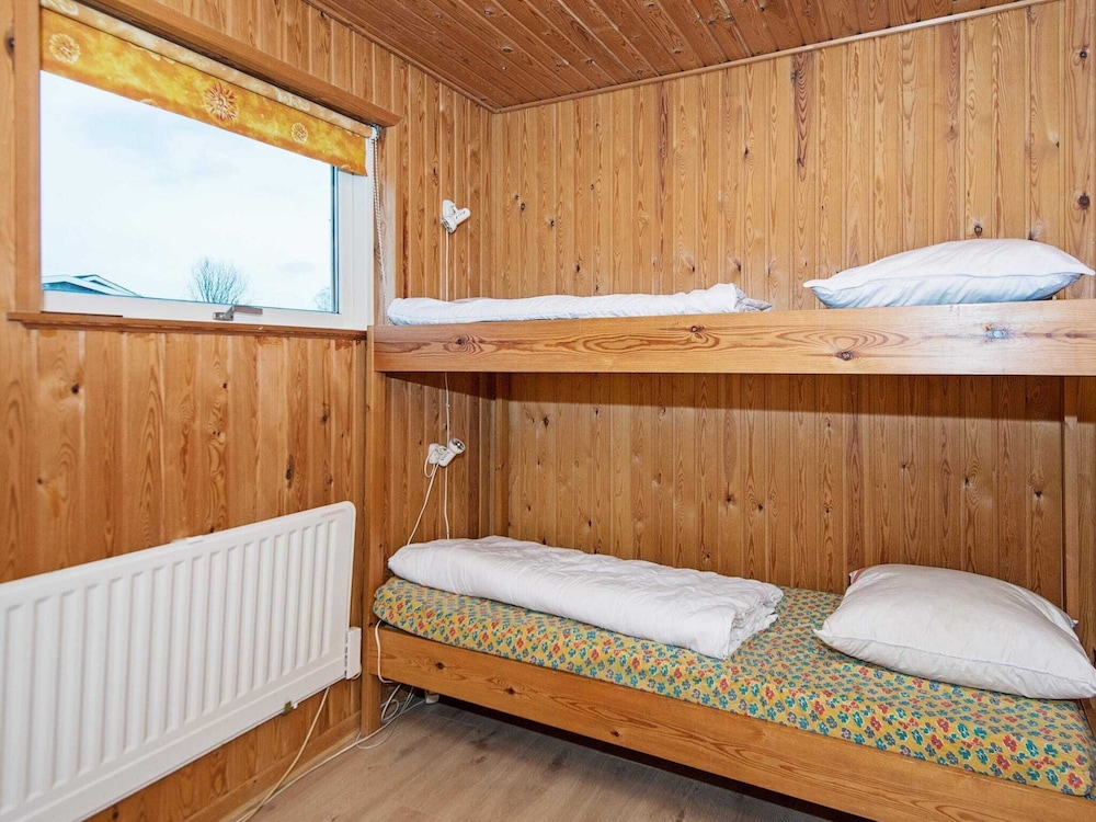 6 Person Holiday Home in Ronde