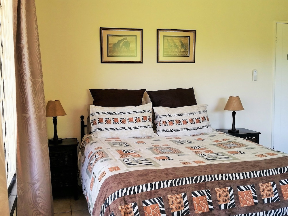 Pine Tree Lodge