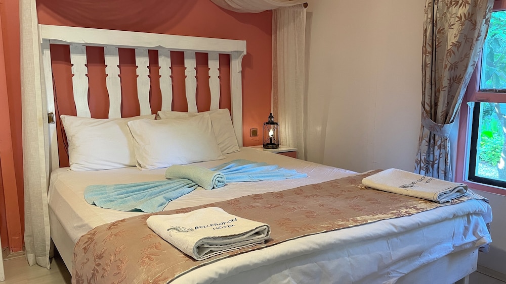 Bellerofon Hotel