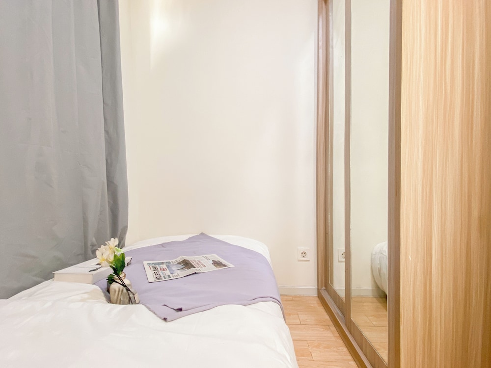 Scandinavian Minimalist 2Br Apartment At Daan Mogot City