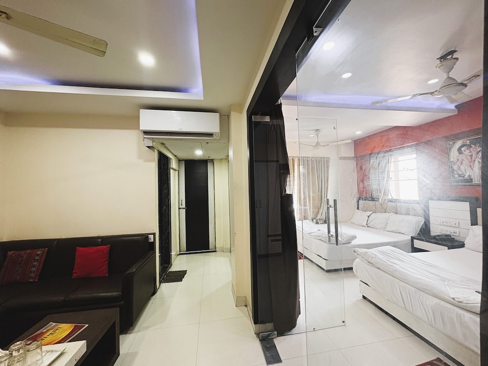 Hotel Big boss New Digha