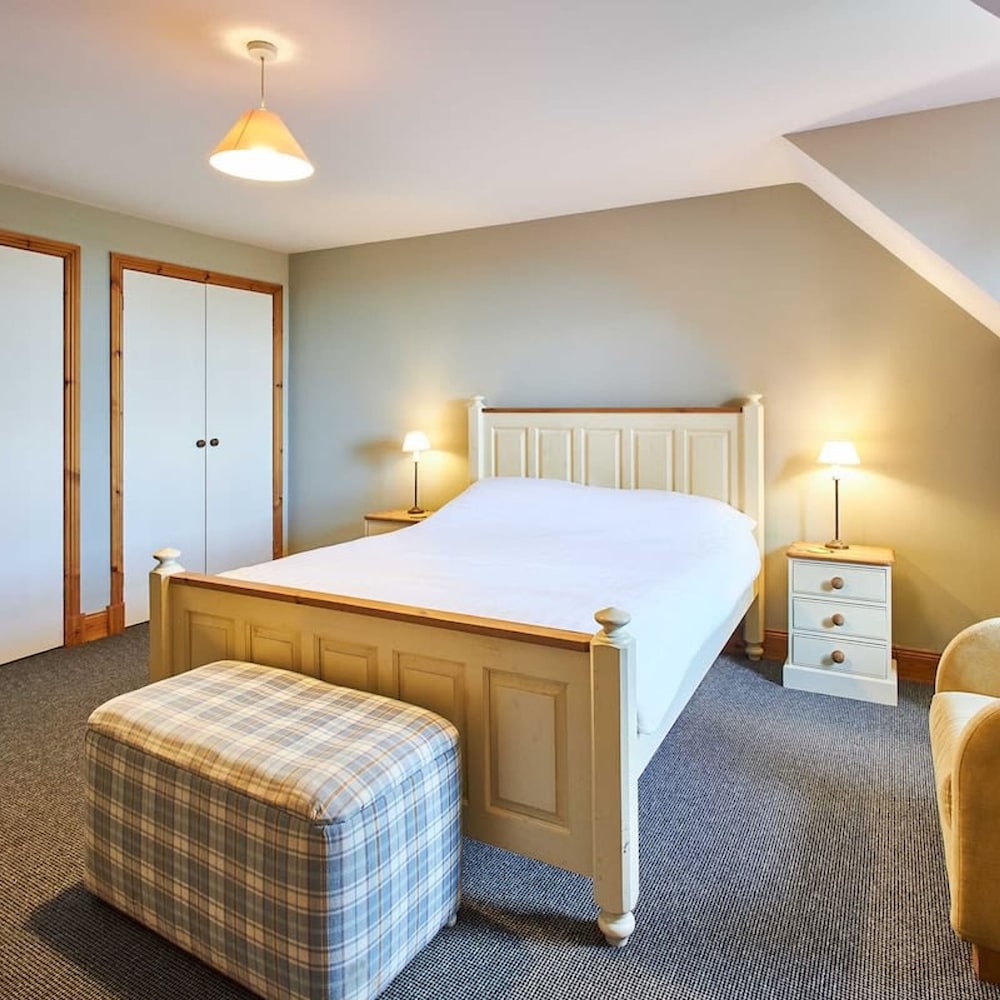 Host Stay The Coach House