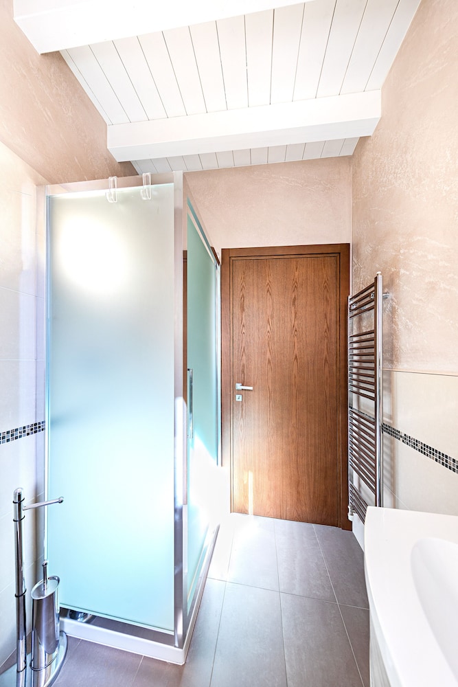 Warda C11 Apartment by Wonderful Italy