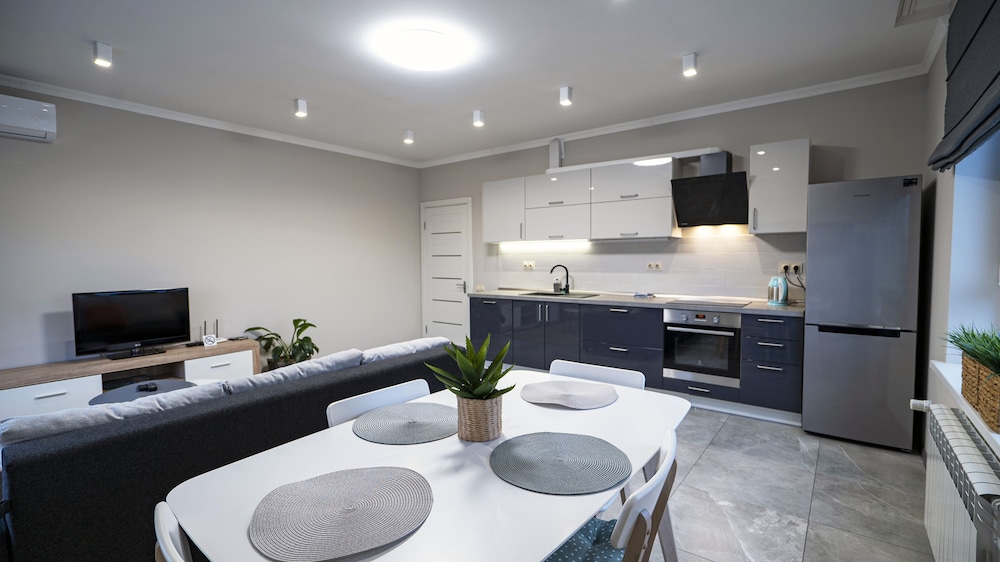 EcoLoft Studios