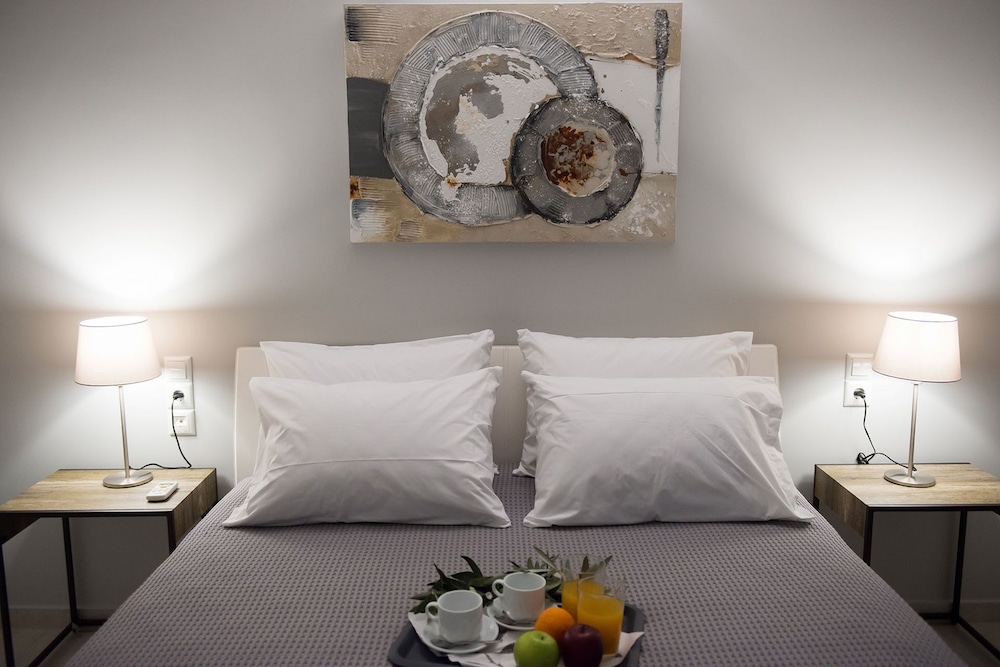 Regalo Apartments