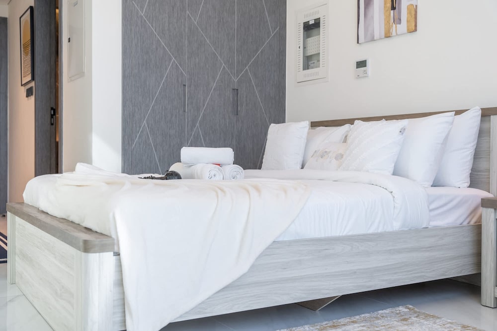 Delightful Studio in Park Views That Sleeps 2