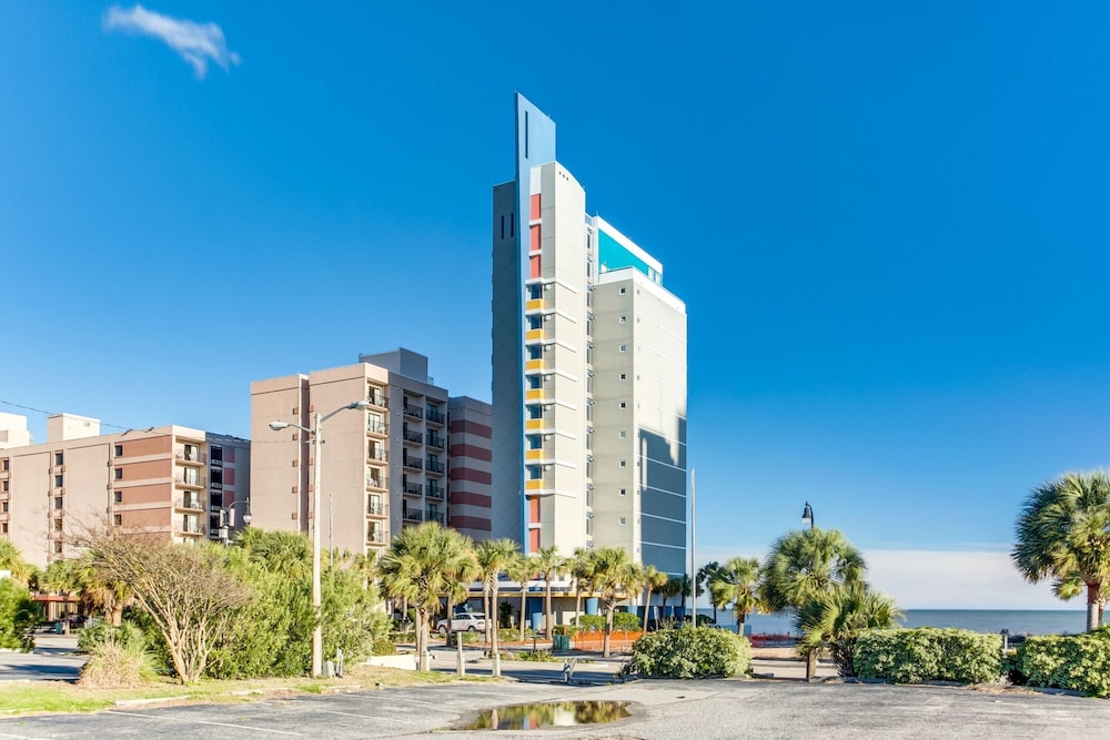 2BR Condo at Atlantica Resort